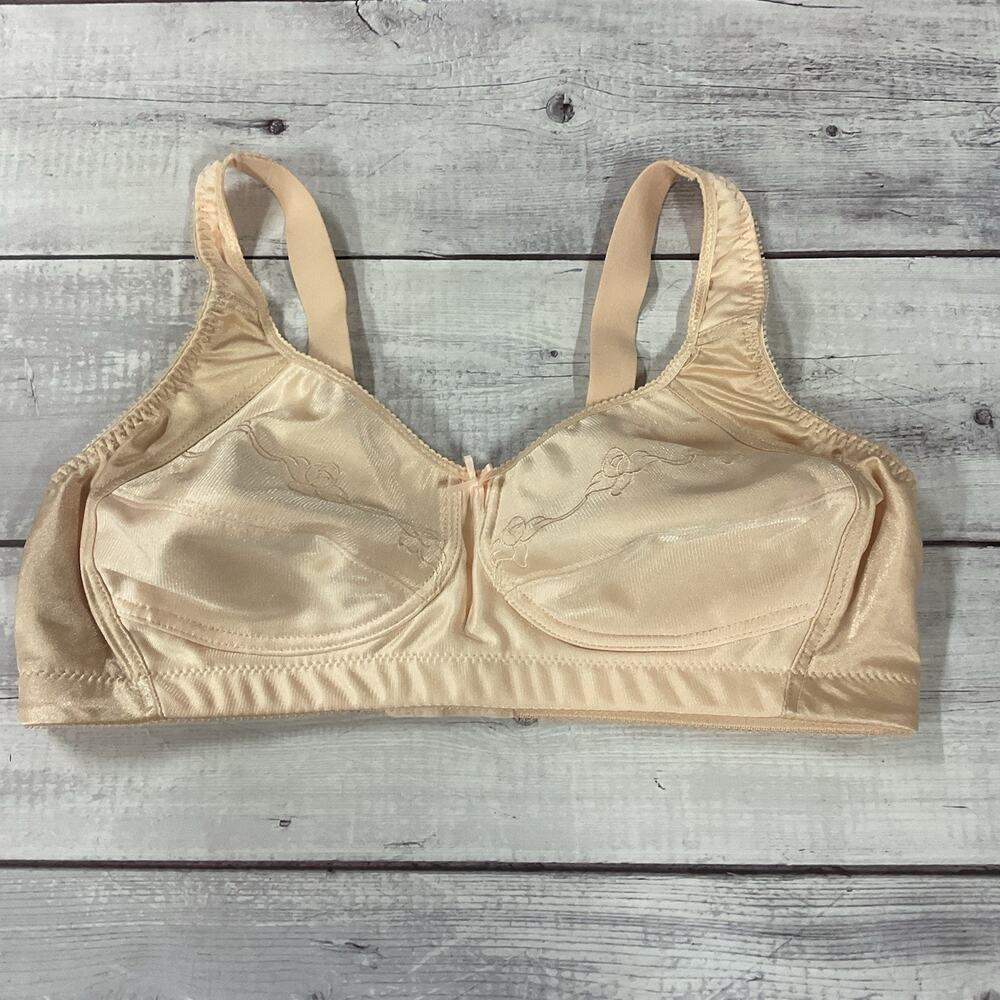 Trulife Naturalwear Mastectomy Bra Womens 38A‎ Nude Beige Wireless 420